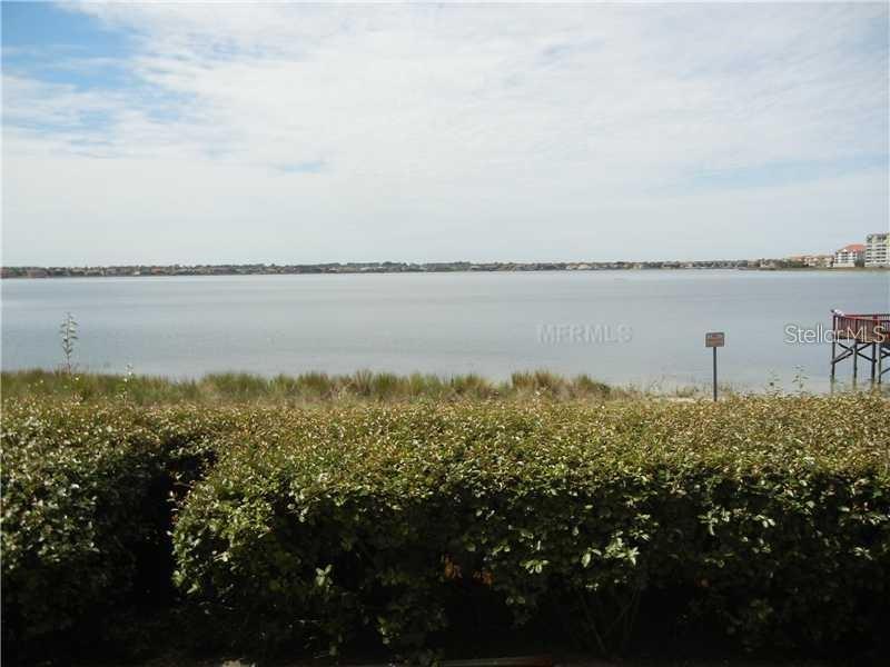 SANDLAKE PRIVATE RESIDENCES - Residential Lease