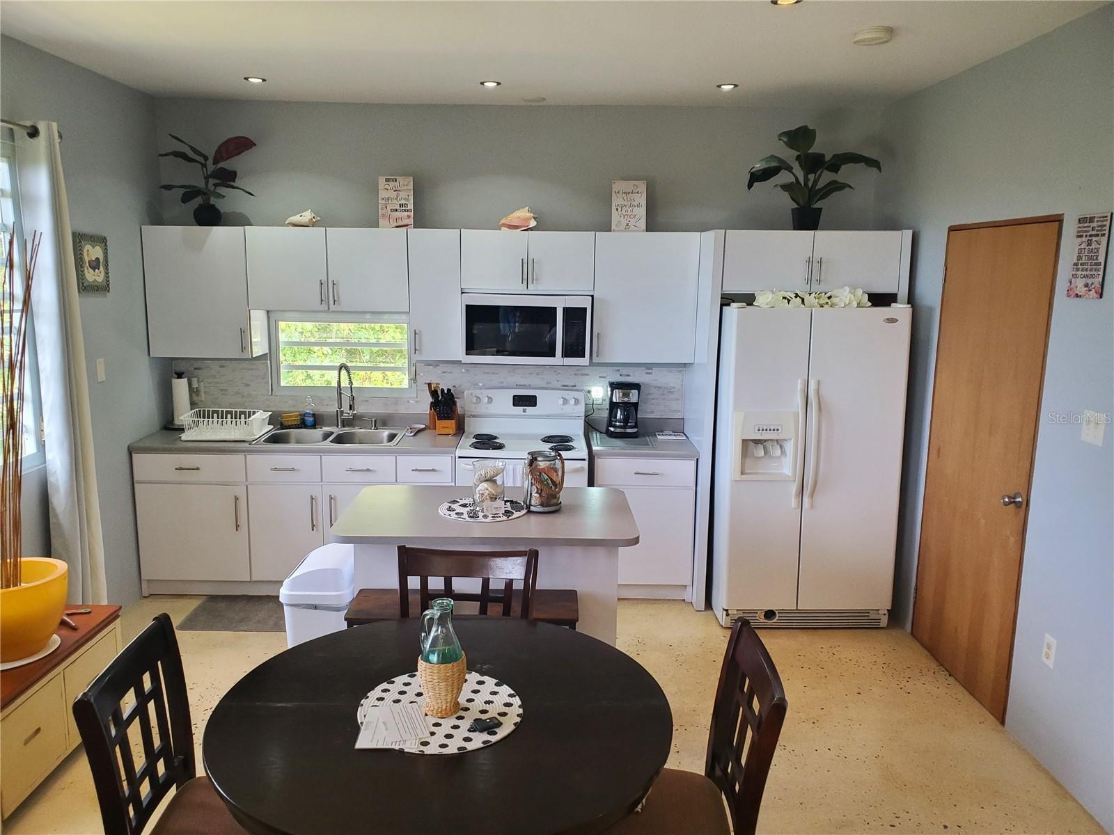 BO PUEBLO - Residential