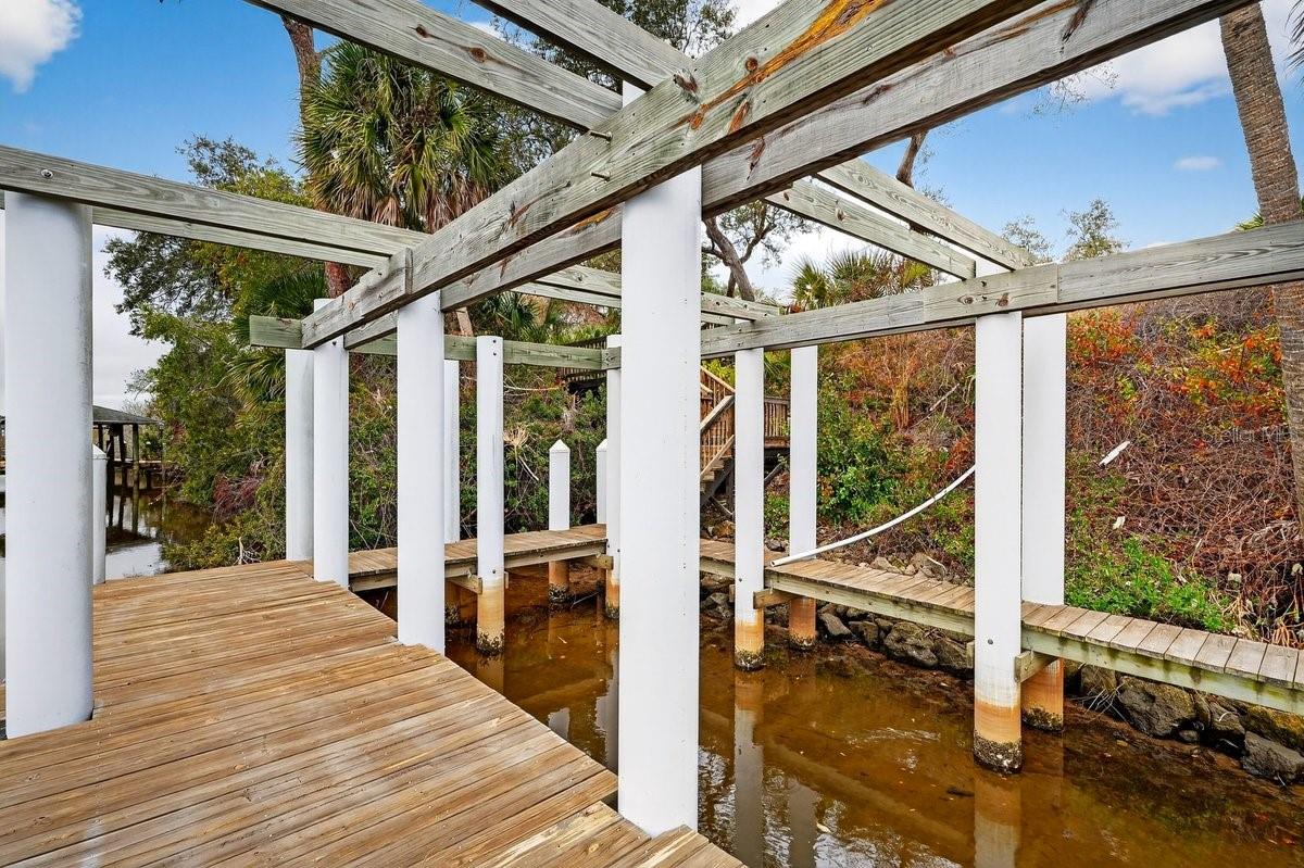 SPRUCE CREEK - Residential