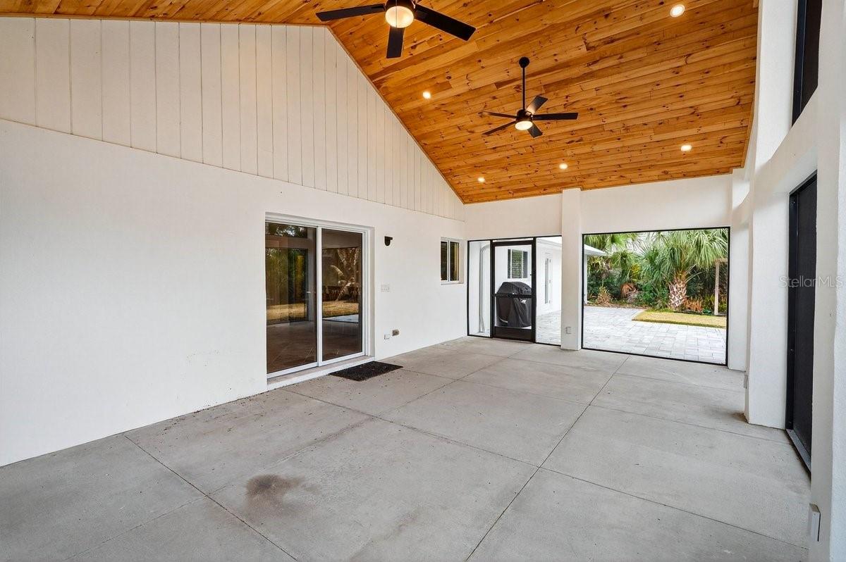 SPRUCE CREEK - Residential