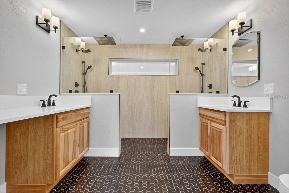 SPRUCE CREEK - Residential