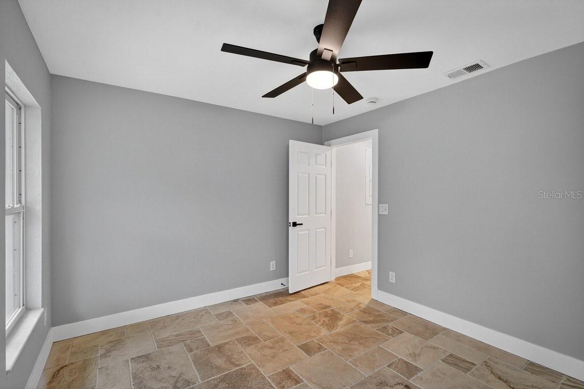 SPRUCE CREEK - Residential