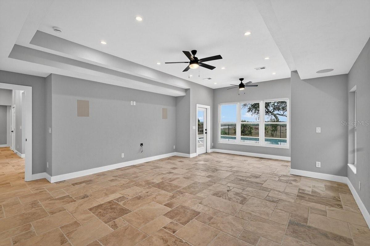 SPRUCE CREEK - Residential