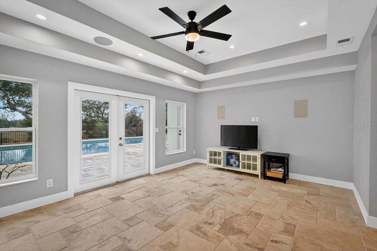 SPRUCE CREEK - Residential