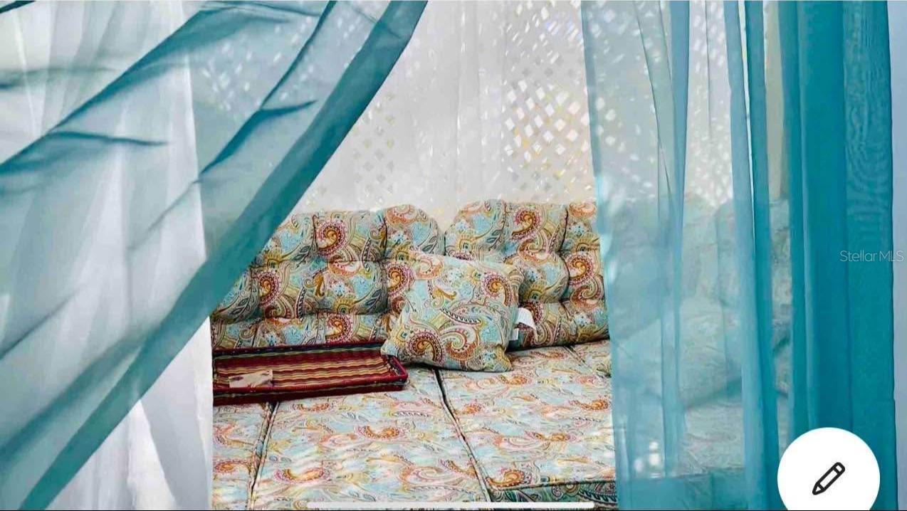 BAYVIEW - Residential Income