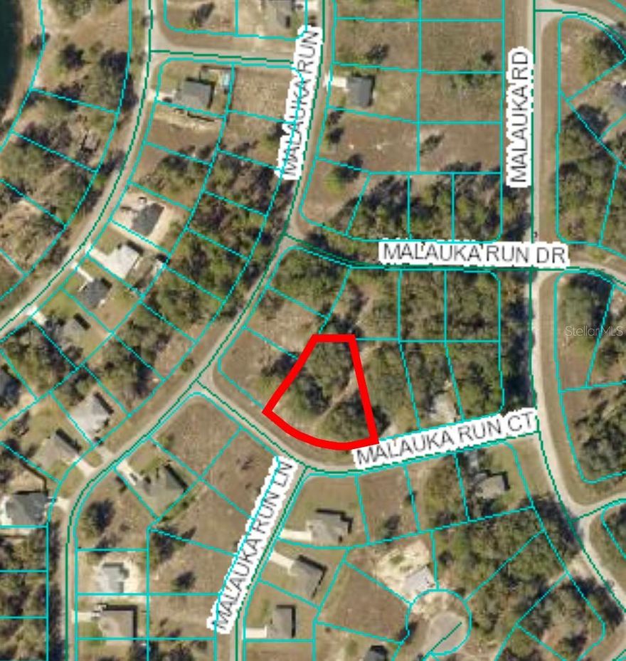 Situated in a serene and peaceful neighborhood, this vacant lot on Makaula Run Court offers the perfect opportunity to build your dream home in the heart of Ocala. Surrounded by lush greenery and tucked away in a quiet area, this property provides both privacy and convenience. The location is ideal for those seeking a balance of tranquility and accessibility, with easy access to nearby amenities, shopping, dining, and top-rated schools. Whether you’re looking to create a family home or a peaceful retreat, this lot is a blank canvas awaiting your vision. Don’t miss out on the chance to own a piece of Ocala’s beautiful landscape.