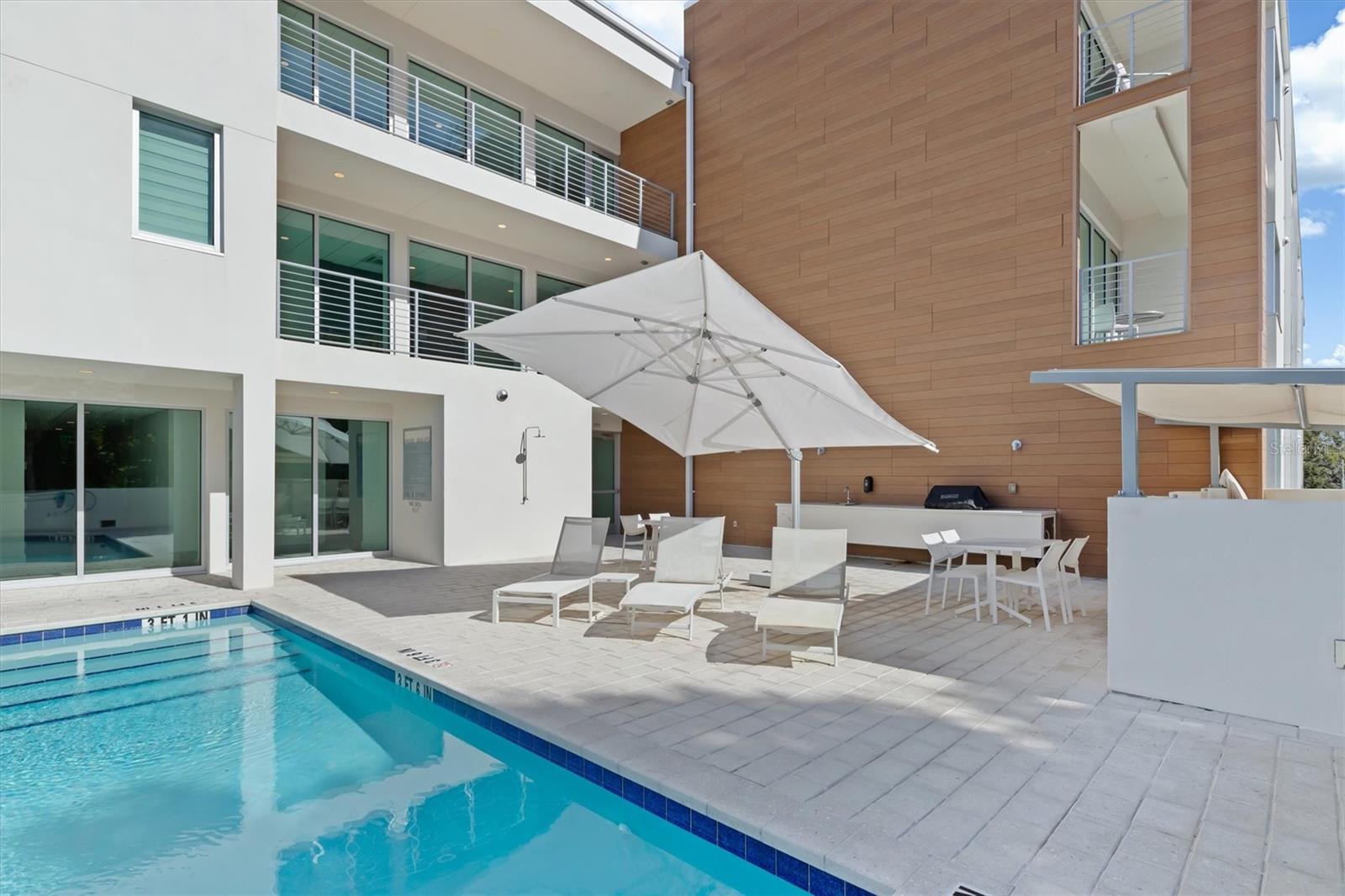 332 COCOANUT CONDOMINIUM - Residential