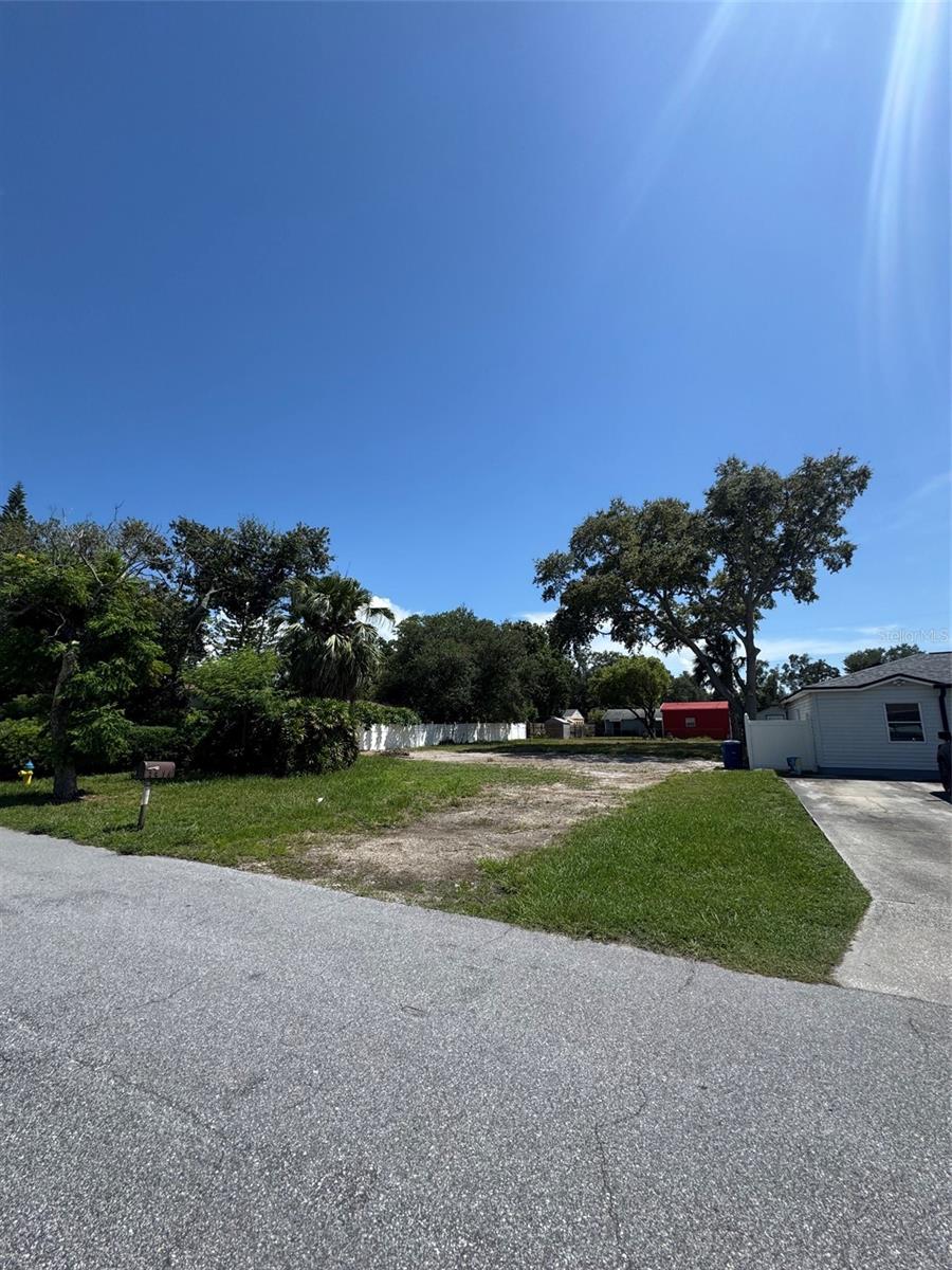 Photo of 3918 West Bay Vista Ave, Tampa, FL 33611 (MLS # TB8542978)
