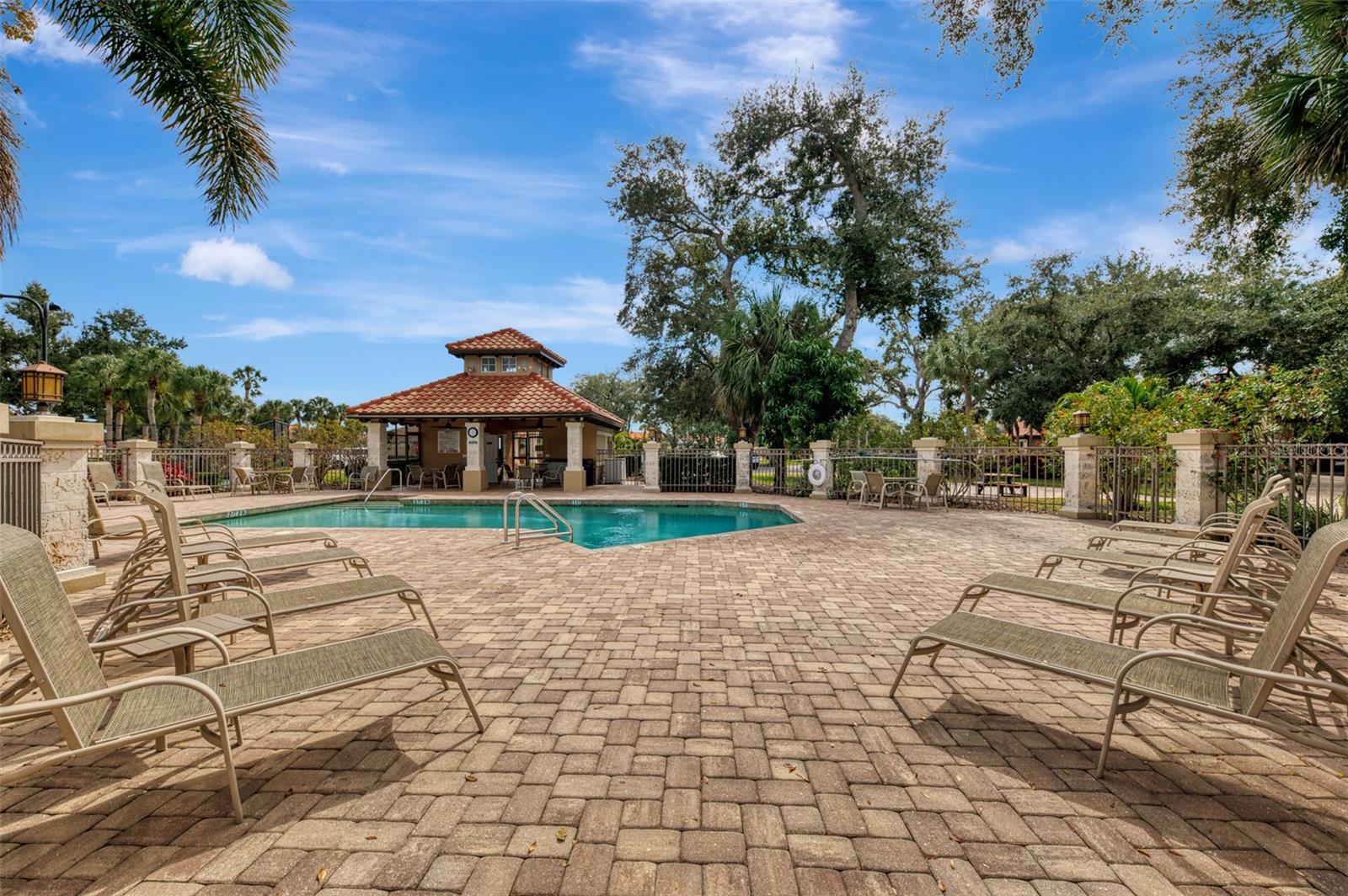 TURTLE ROCK - Residential