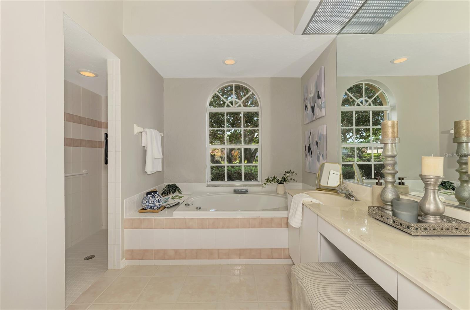 TURTLE ROCK - Residential