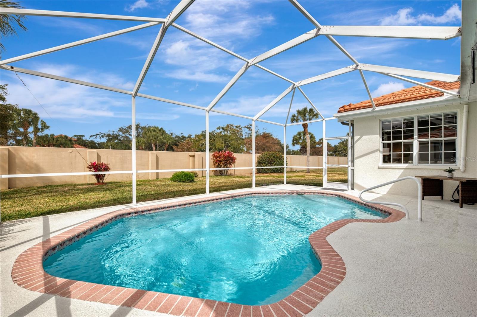 TURTLE ROCK - Residential