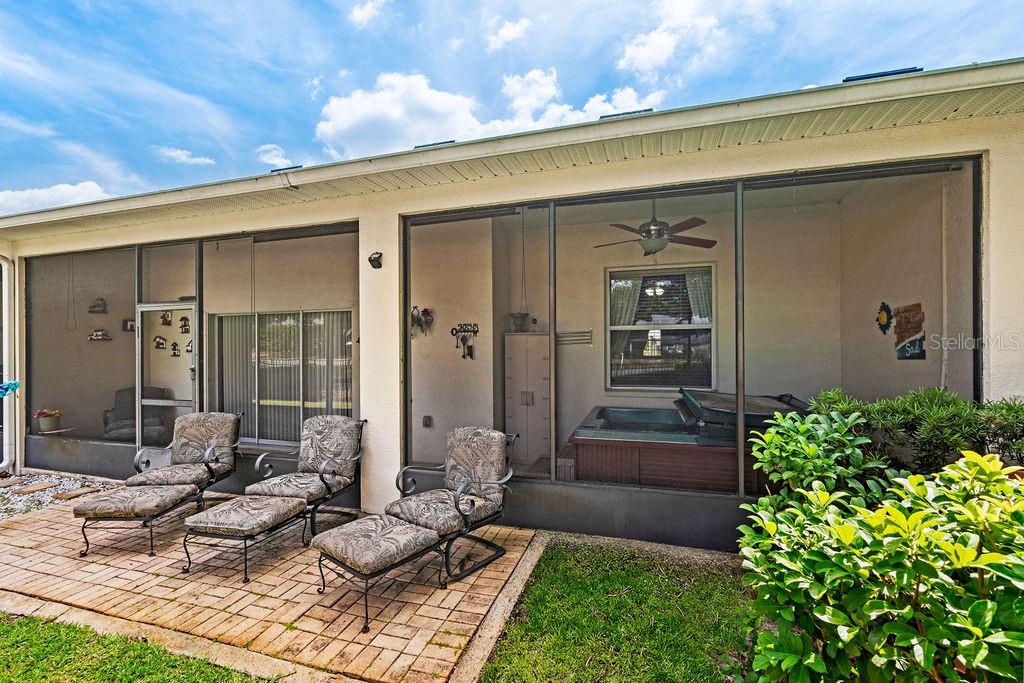 GROVELAND VILLAS AT GREEN GATE - Residential