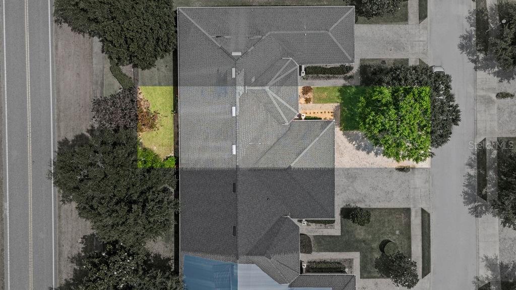 GROVELAND VILLAS AT GREEN GATE - Residential