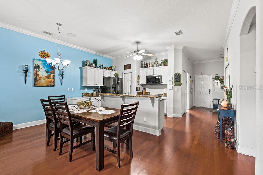 GROVELAND VILLAS AT GREEN GATE - Residential