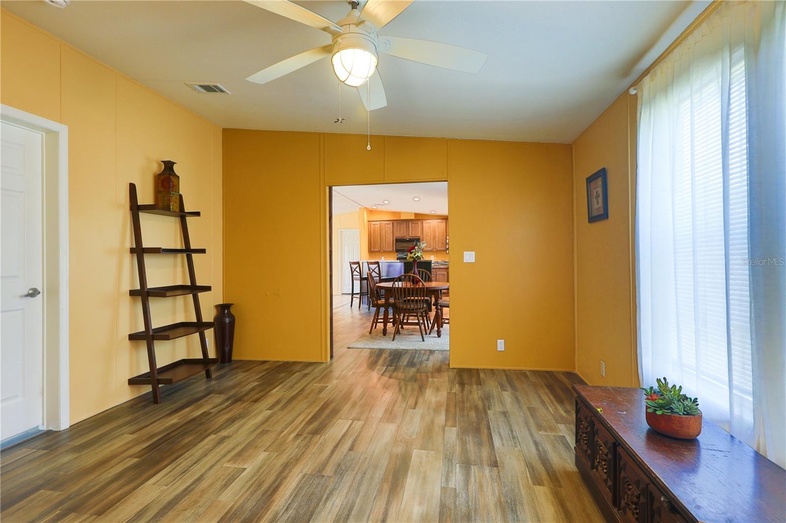 BROADMOOR - Residential