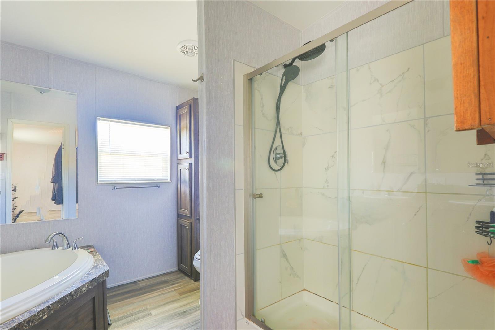 BROADMOOR - Residential