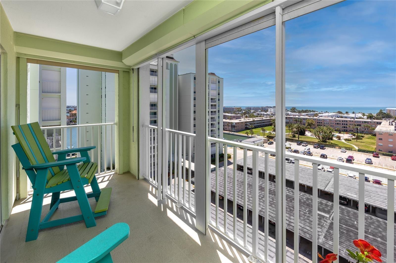 THREE PALMS POINTE CONDO - Residential
