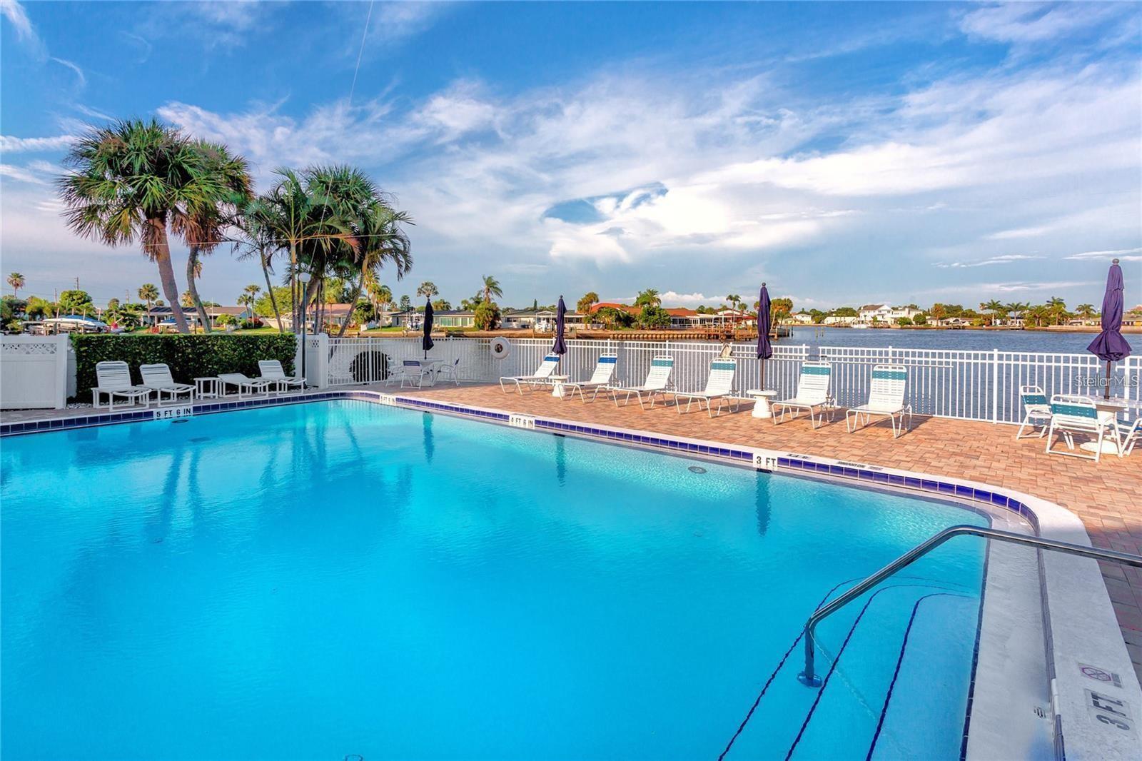 THREE PALMS POINTE CONDO - Residential