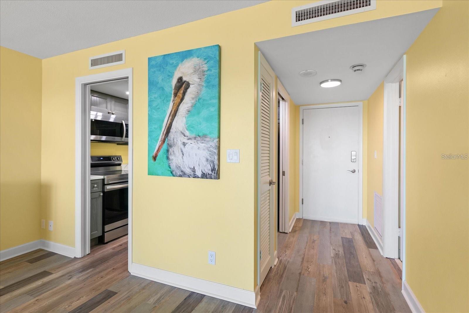 THREE PALMS POINTE CONDO - Residential