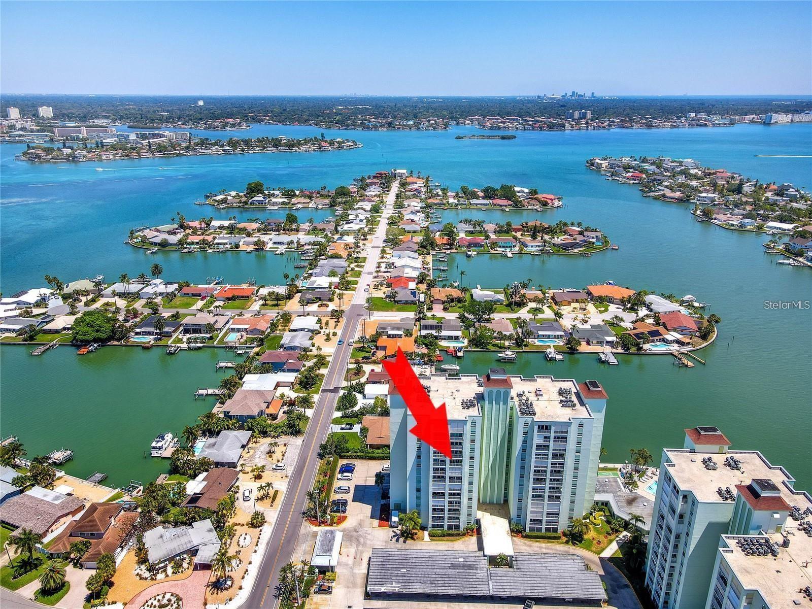 THREE PALMS POINTE CONDO - Residential