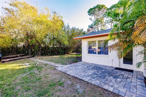 A home in SARASOTA