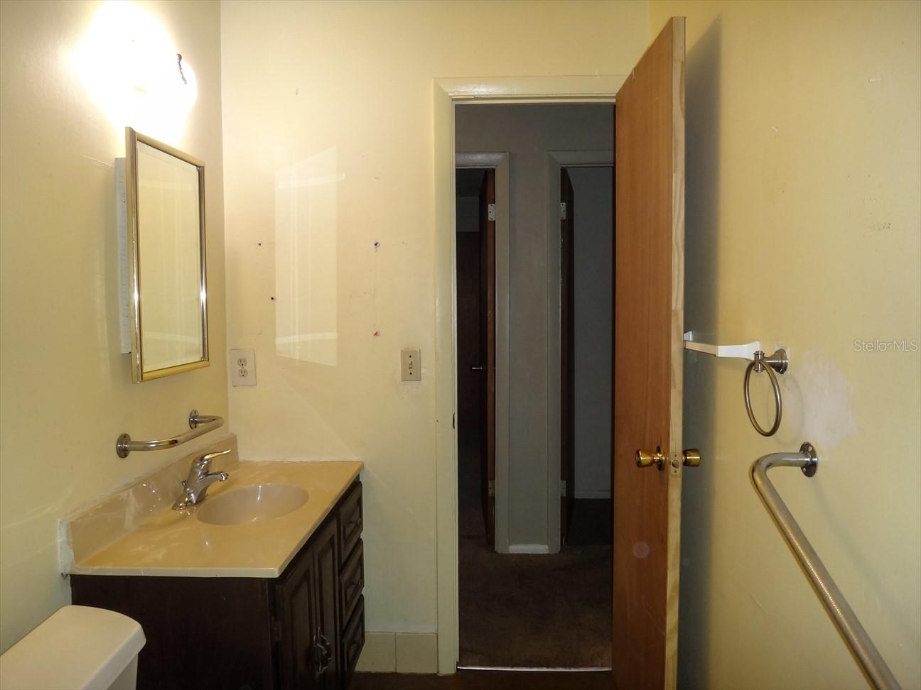 RICHMOND HEIGHTS - Residential