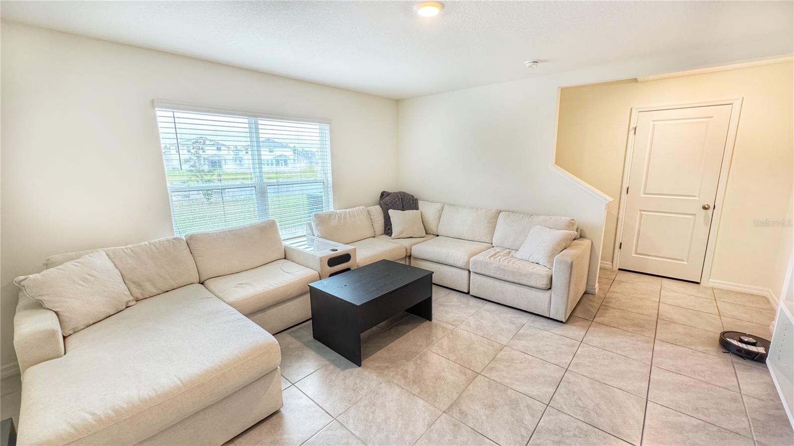 NORTH PARK ISLE PH 1B 1C & 1D - Residential Lease