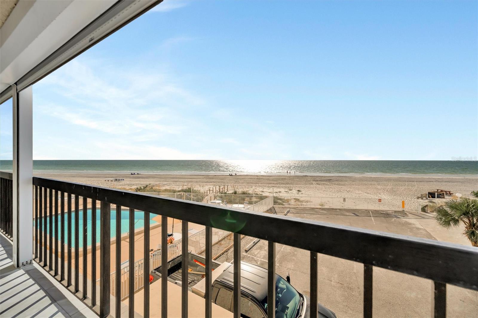 TAHITIAN TOWERS CONDO - Residential