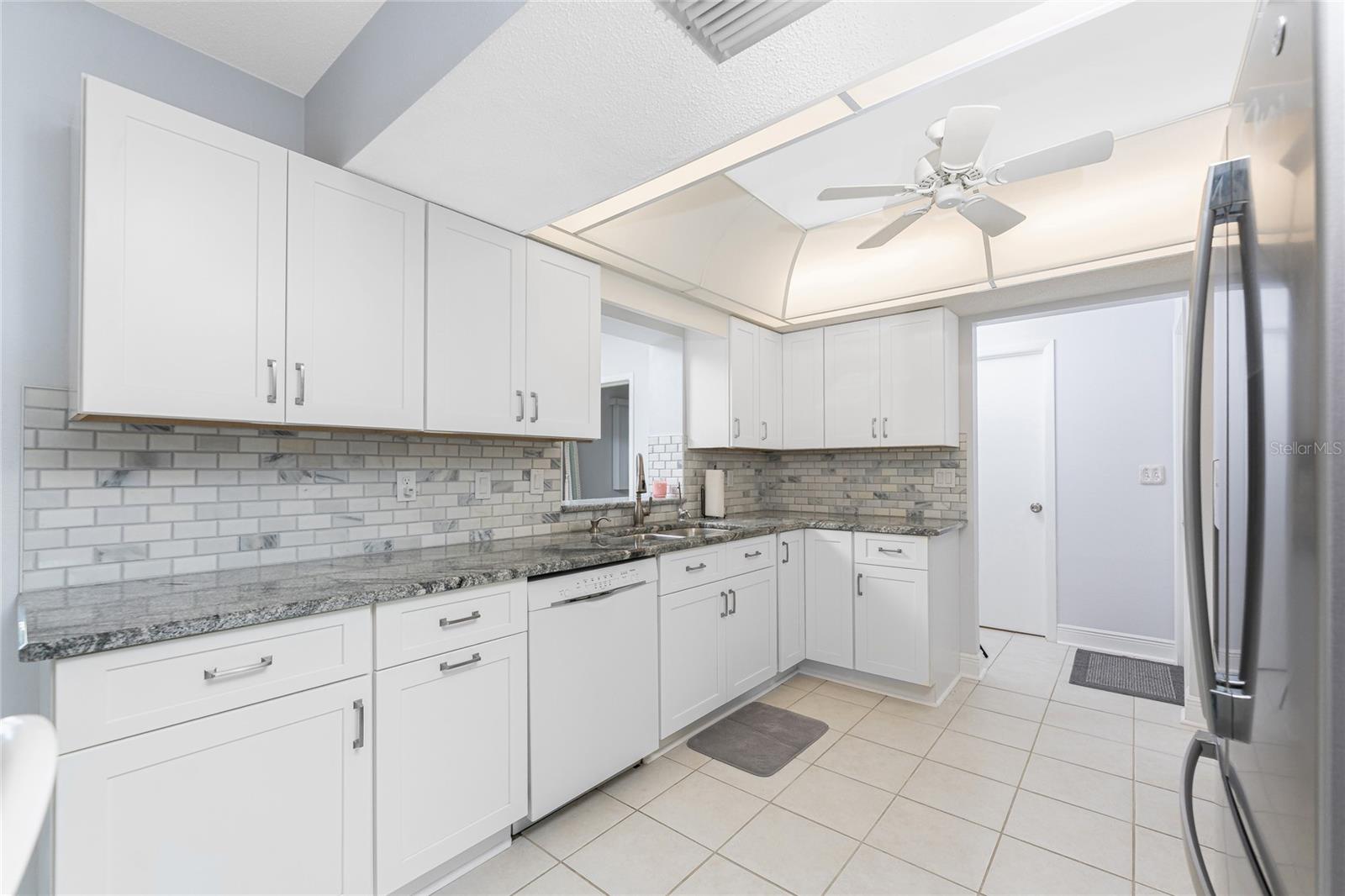 CLINTWOOD ACRES - Residential Lease