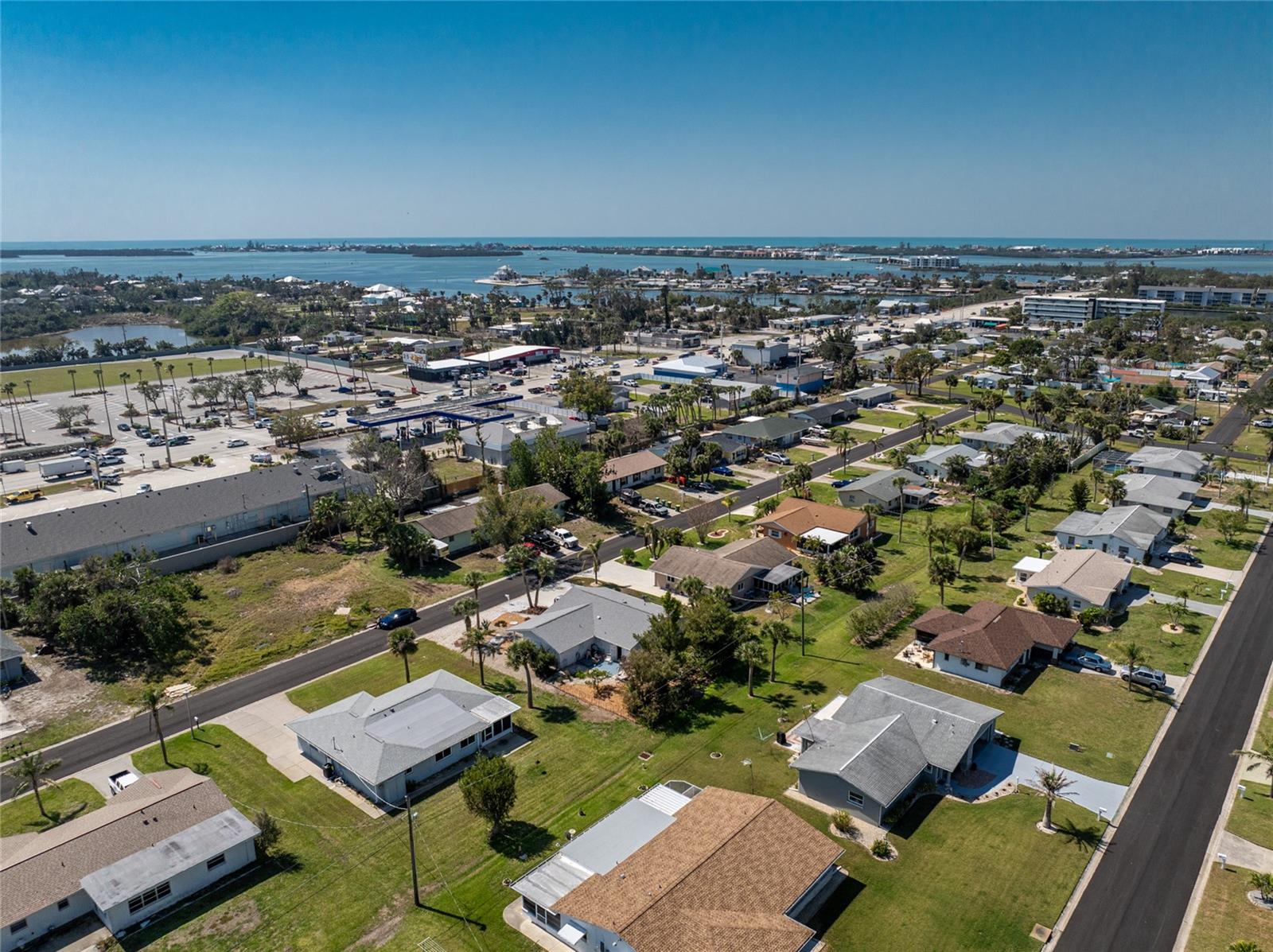 CLINTWOOD ACRES - Residential Lease