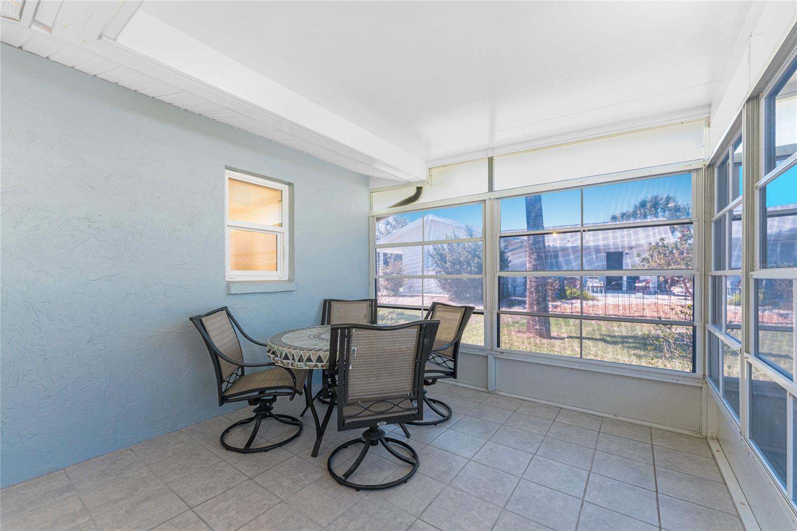 CLINTWOOD ACRES - Residential Lease