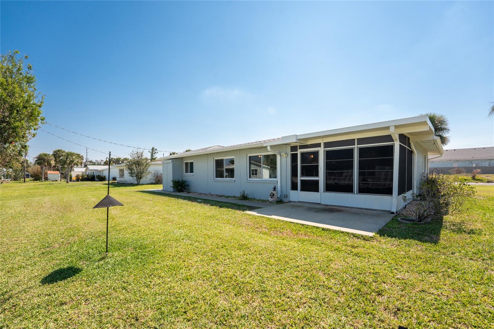 CLINTWOOD ACRES - Residential Lease