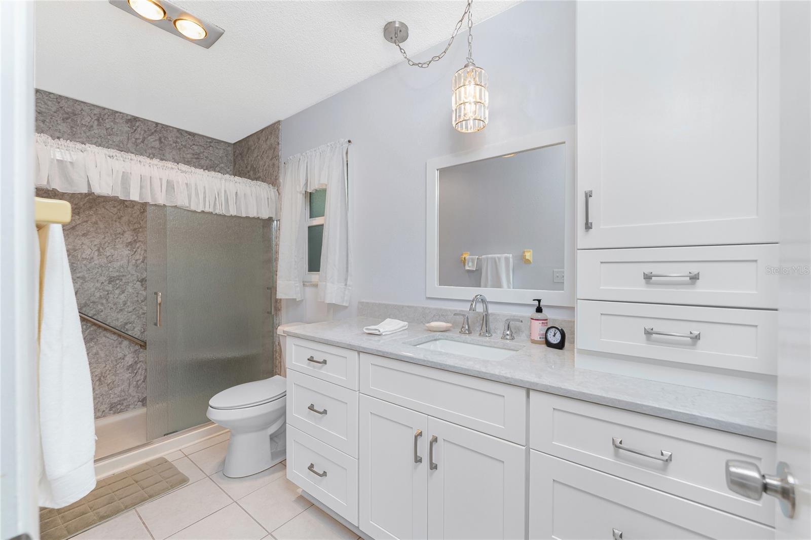 CLINTWOOD ACRES - Residential Lease