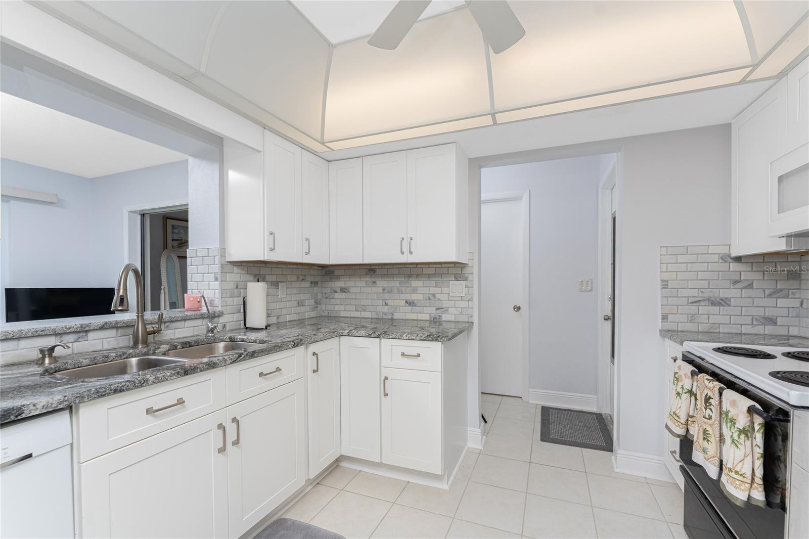 CLINTWOOD ACRES - Residential Lease