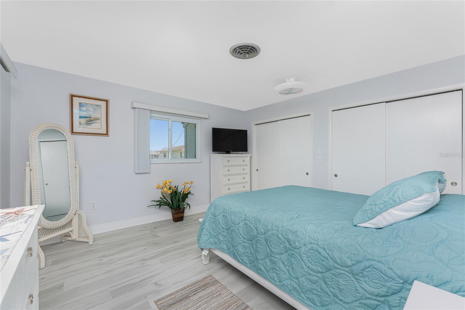 CLINTWOOD ACRES - Residential Lease