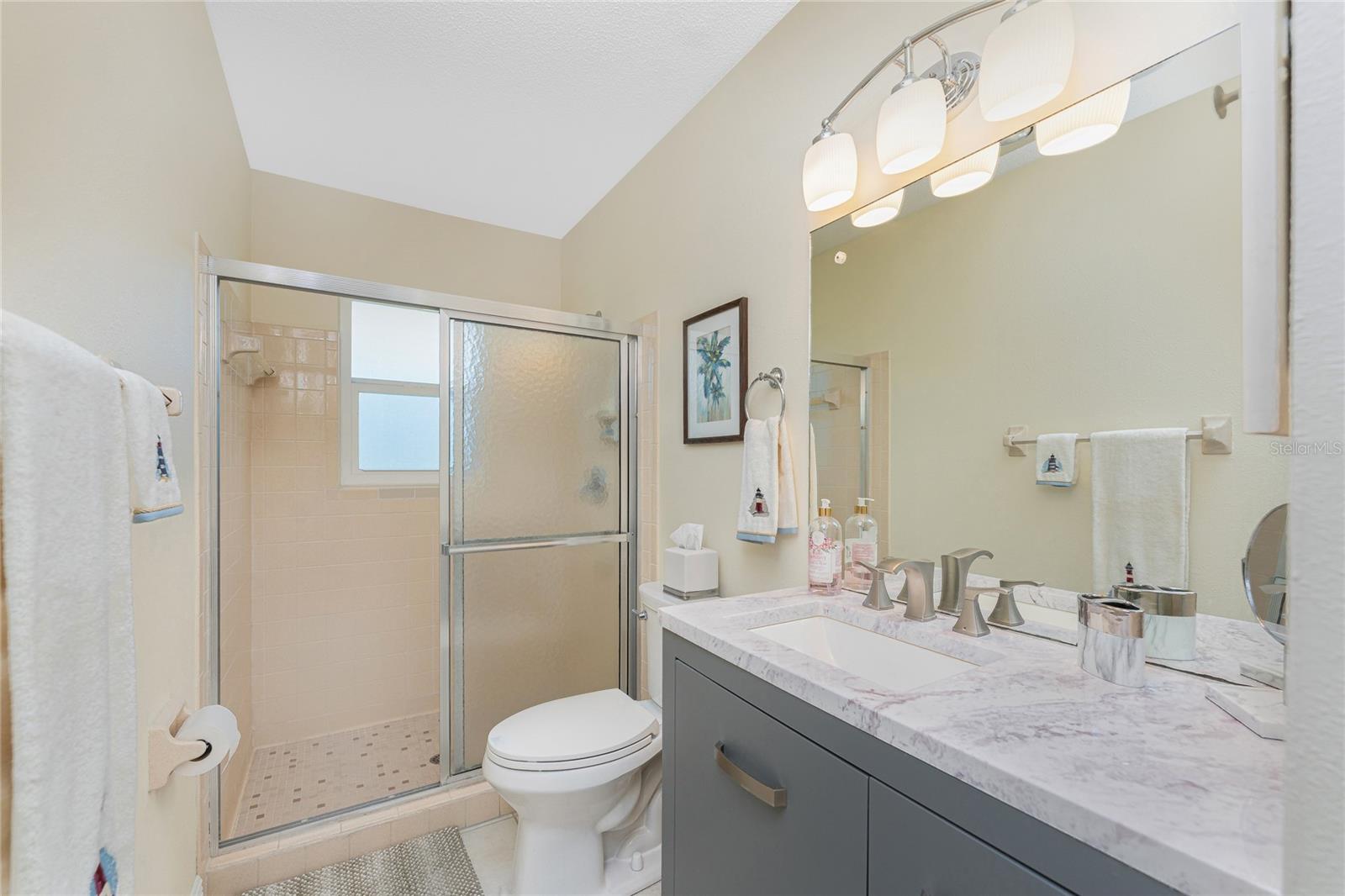 CLINTWOOD ACRES - Residential Lease