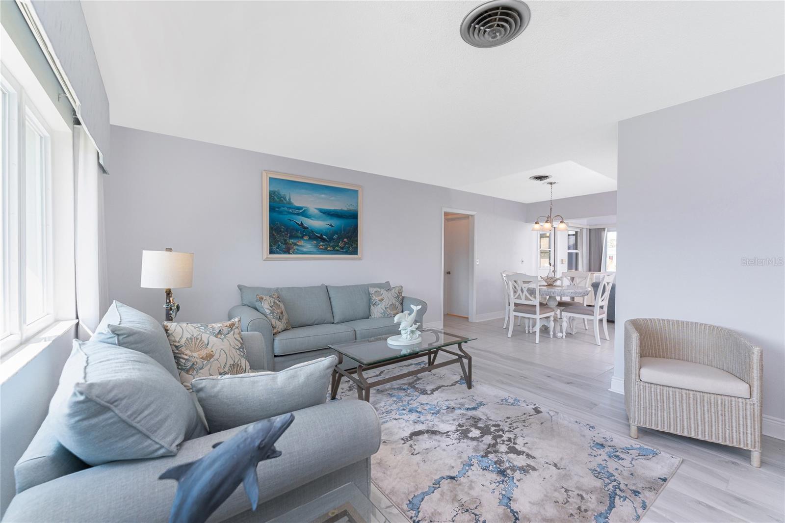 CLINTWOOD ACRES - Residential Lease