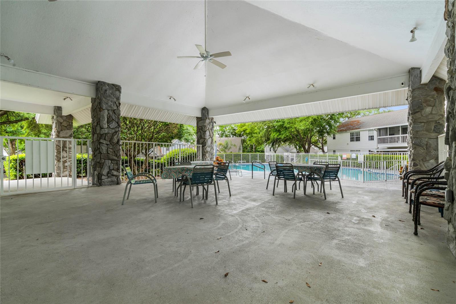 COACH HOMES AT ERROL PH 01 - Residential Lease