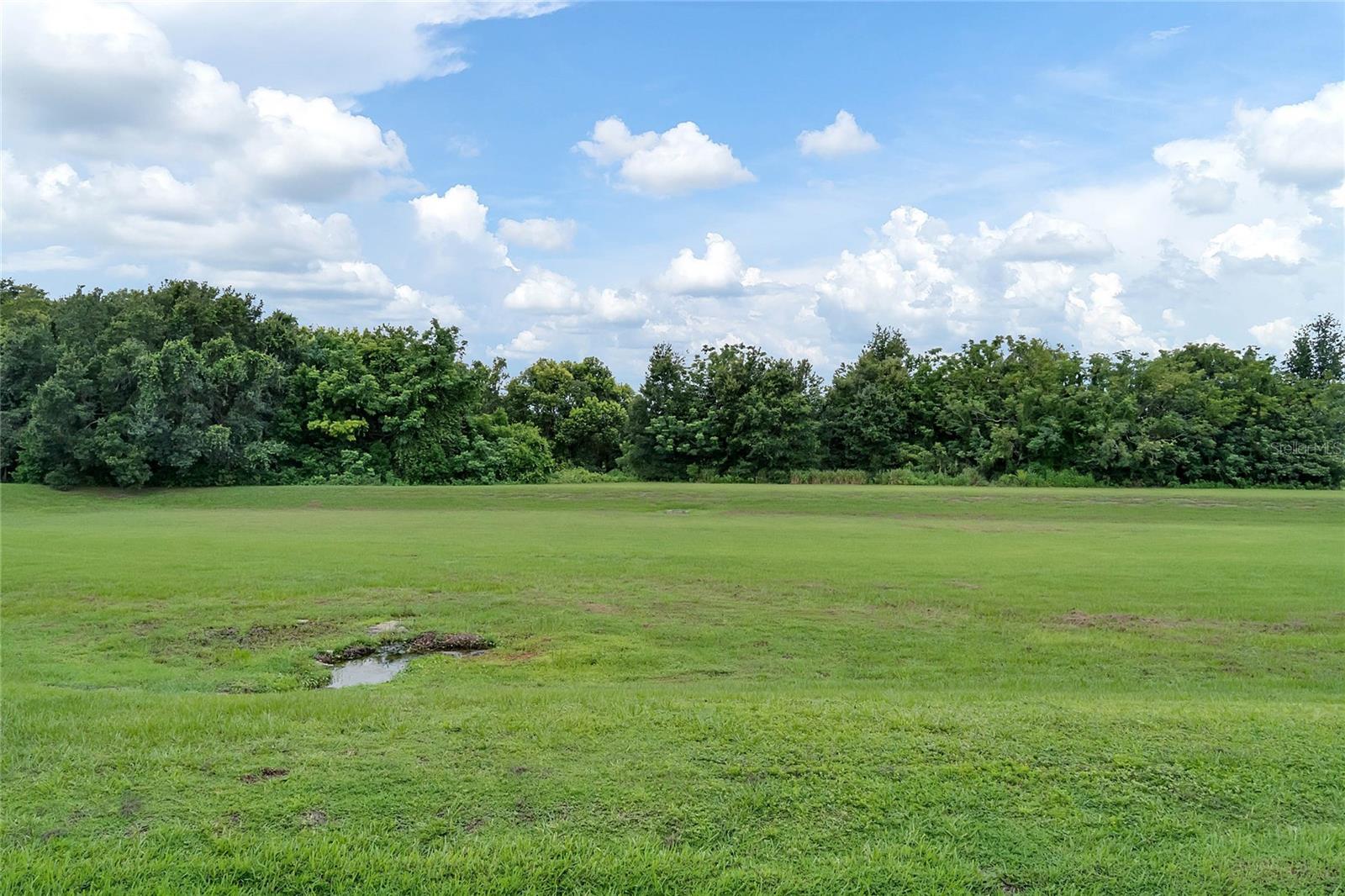 COACH HOMES AT ERROL PH 01 - Residential Lease