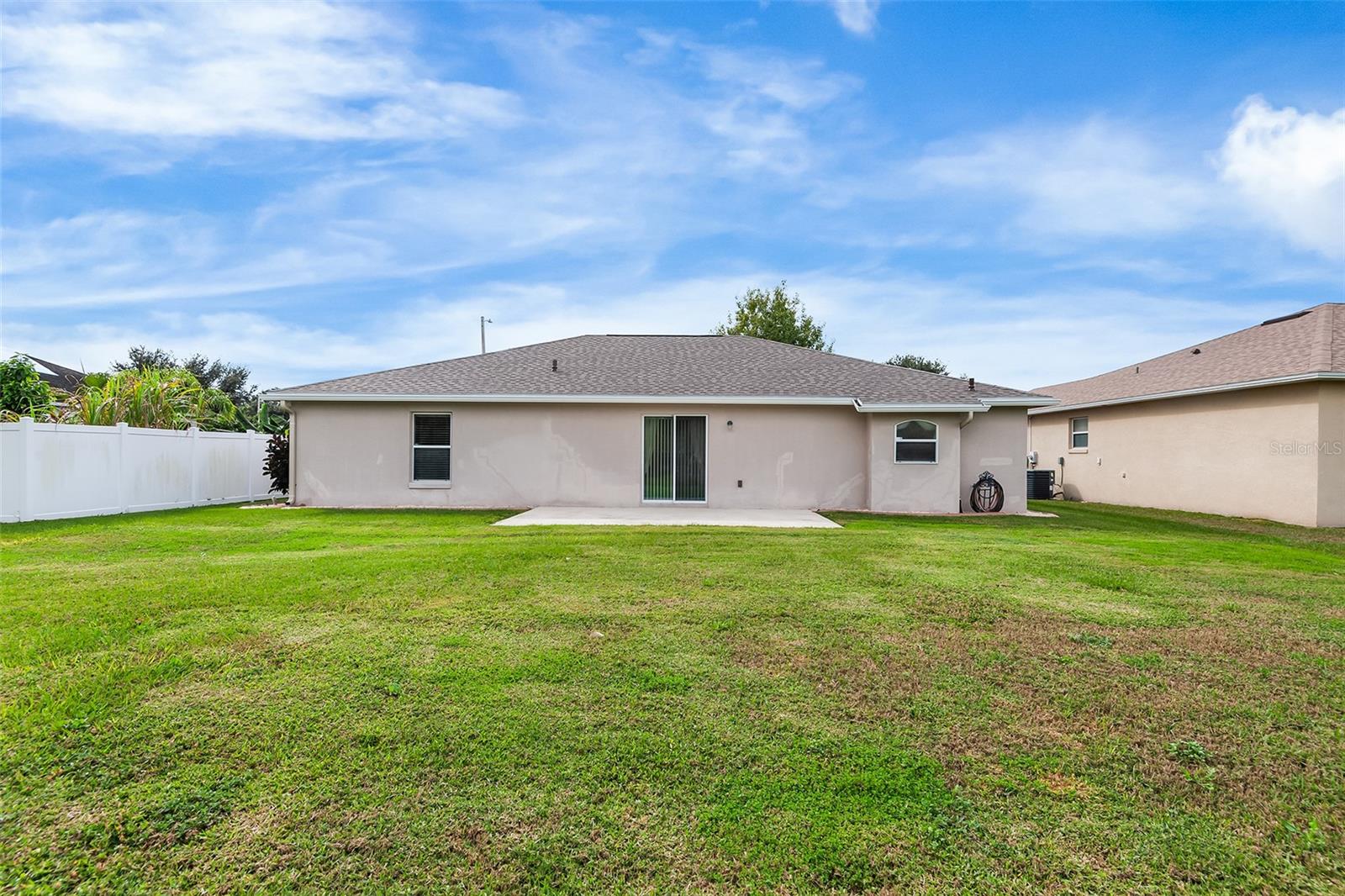 COUNTRY CLUB TRAILS - Residential