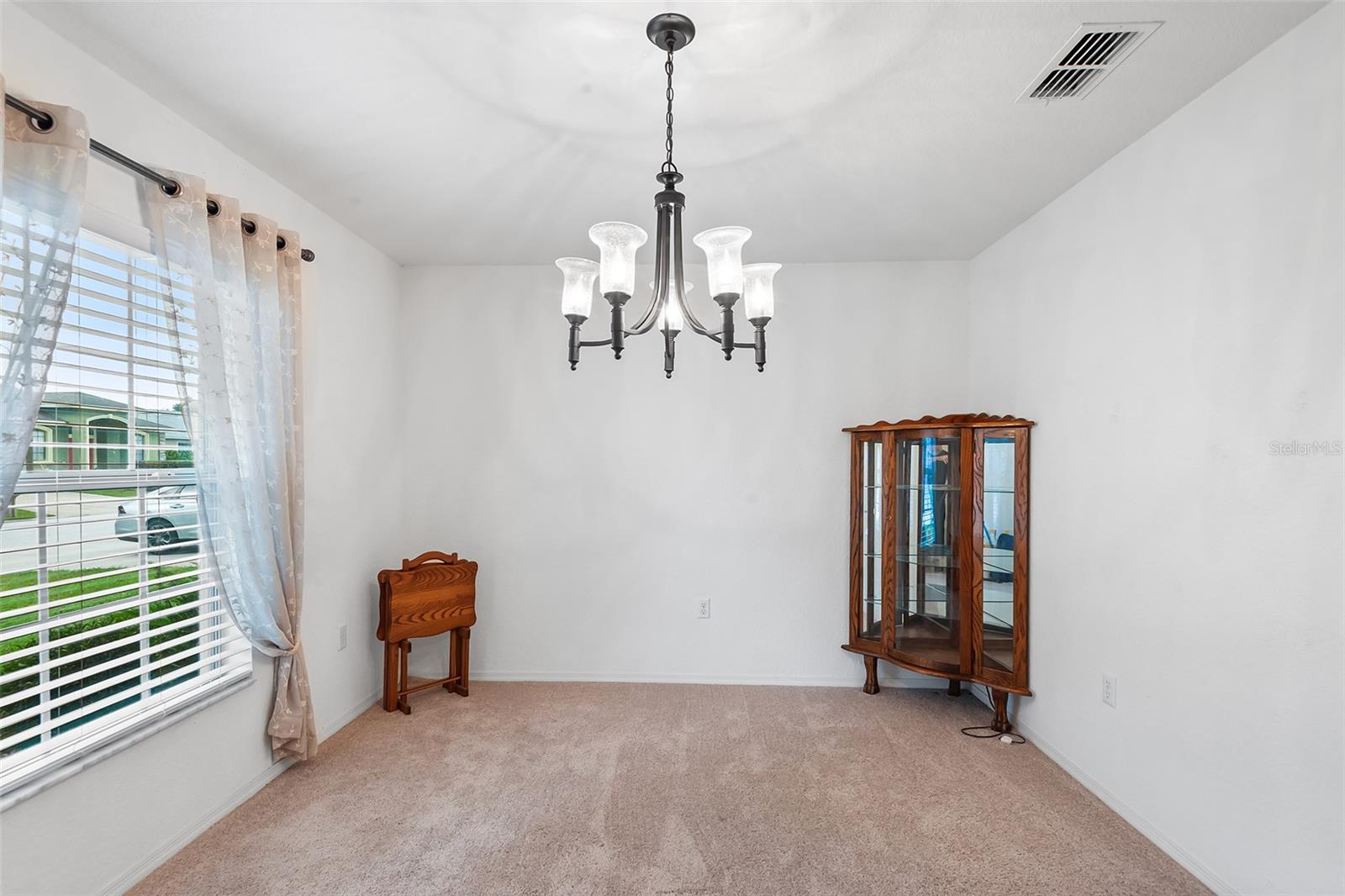 COUNTRY CLUB TRAILS - Residential