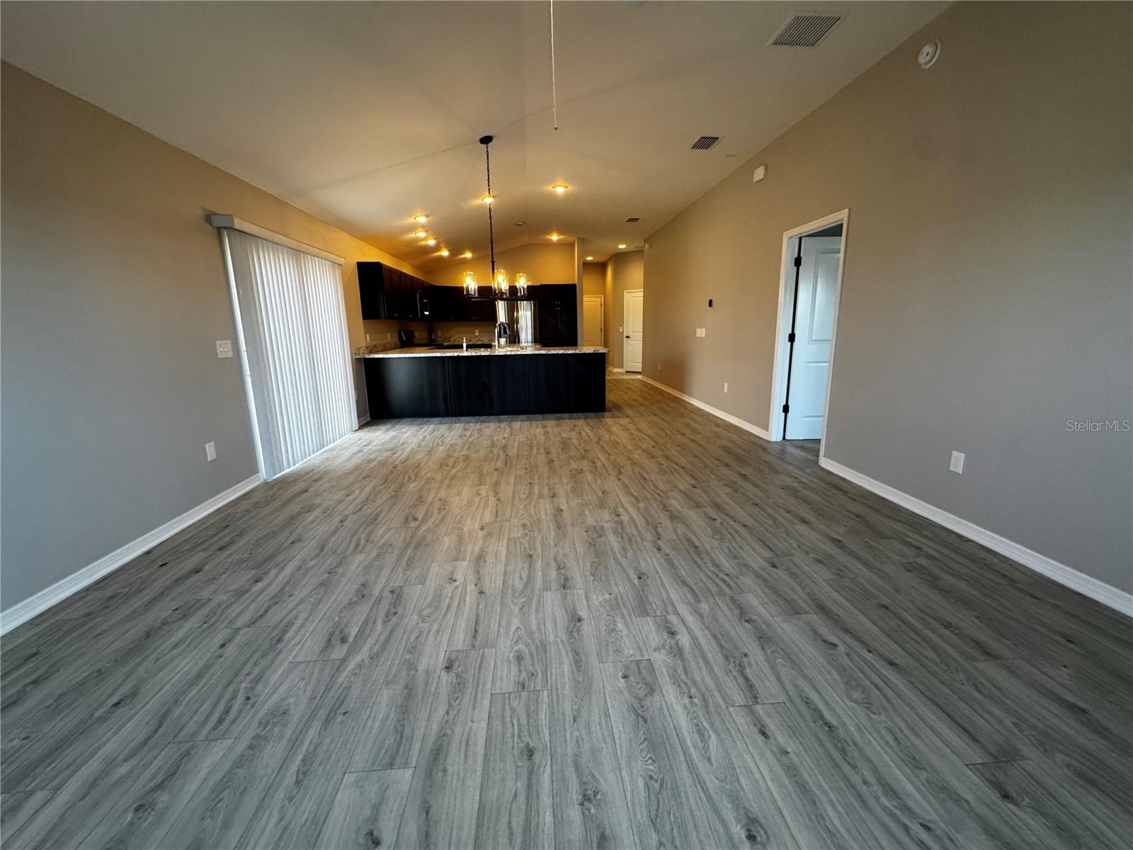 VILLAGES/SOUTHERN OAKS UN #138 - Residential Lease