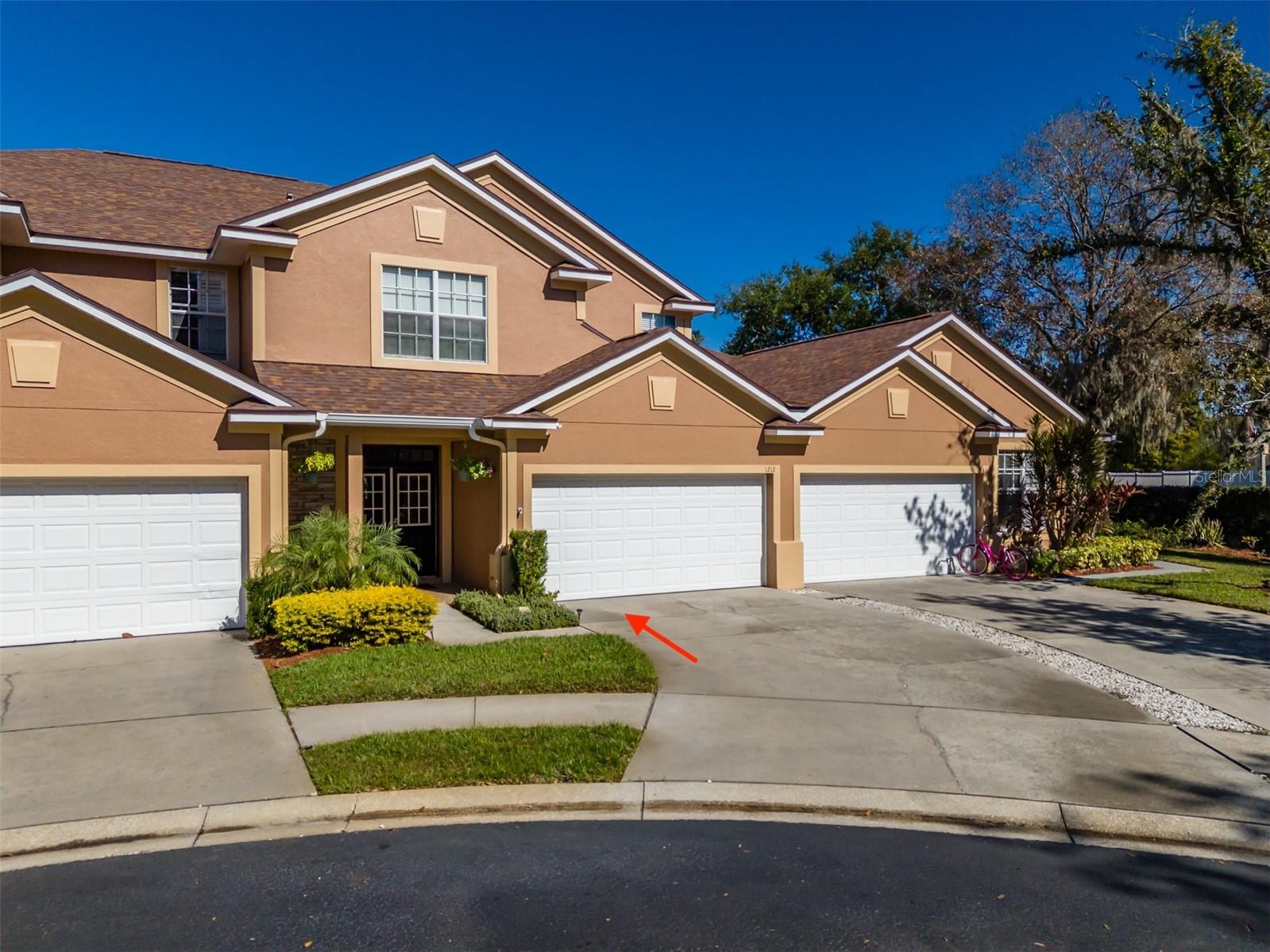 SAVANNAH LANDINGS TWNHMS - Residential