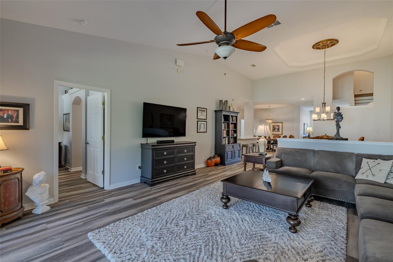 SAVANNAH LANDINGS TWNHMS - Residential