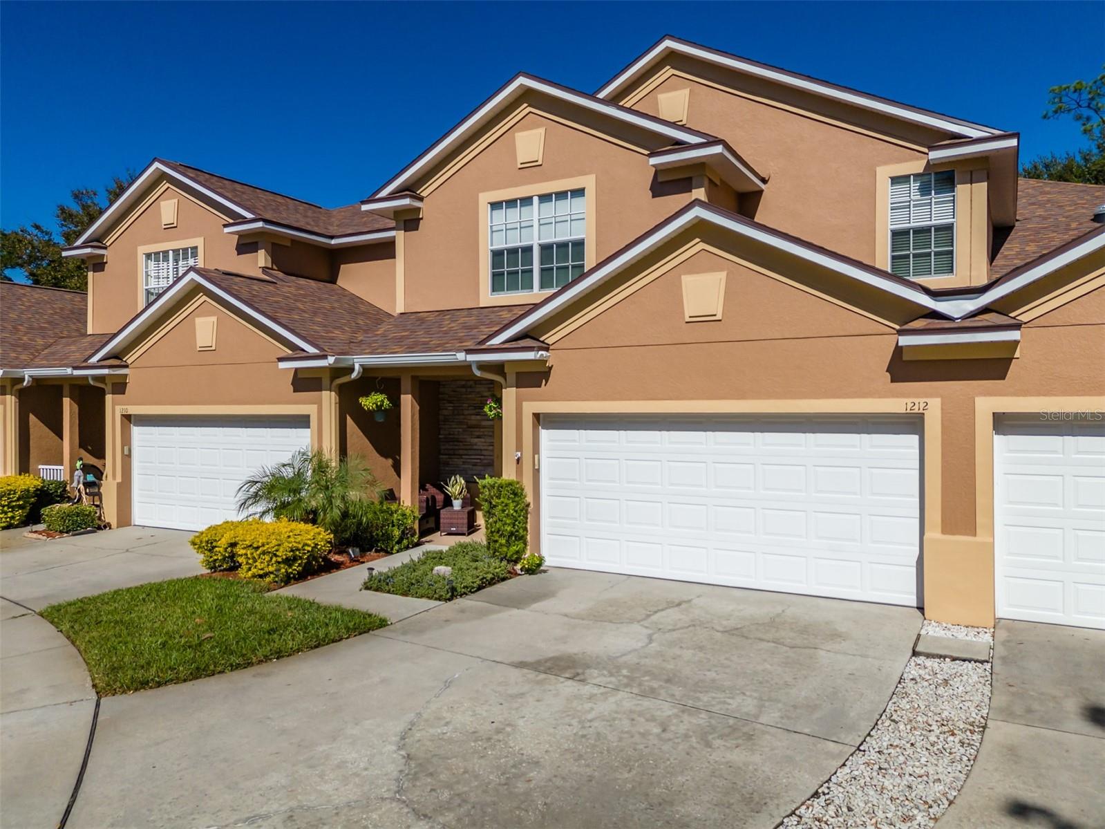 SAVANNAH LANDINGS TWNHMS - Residential