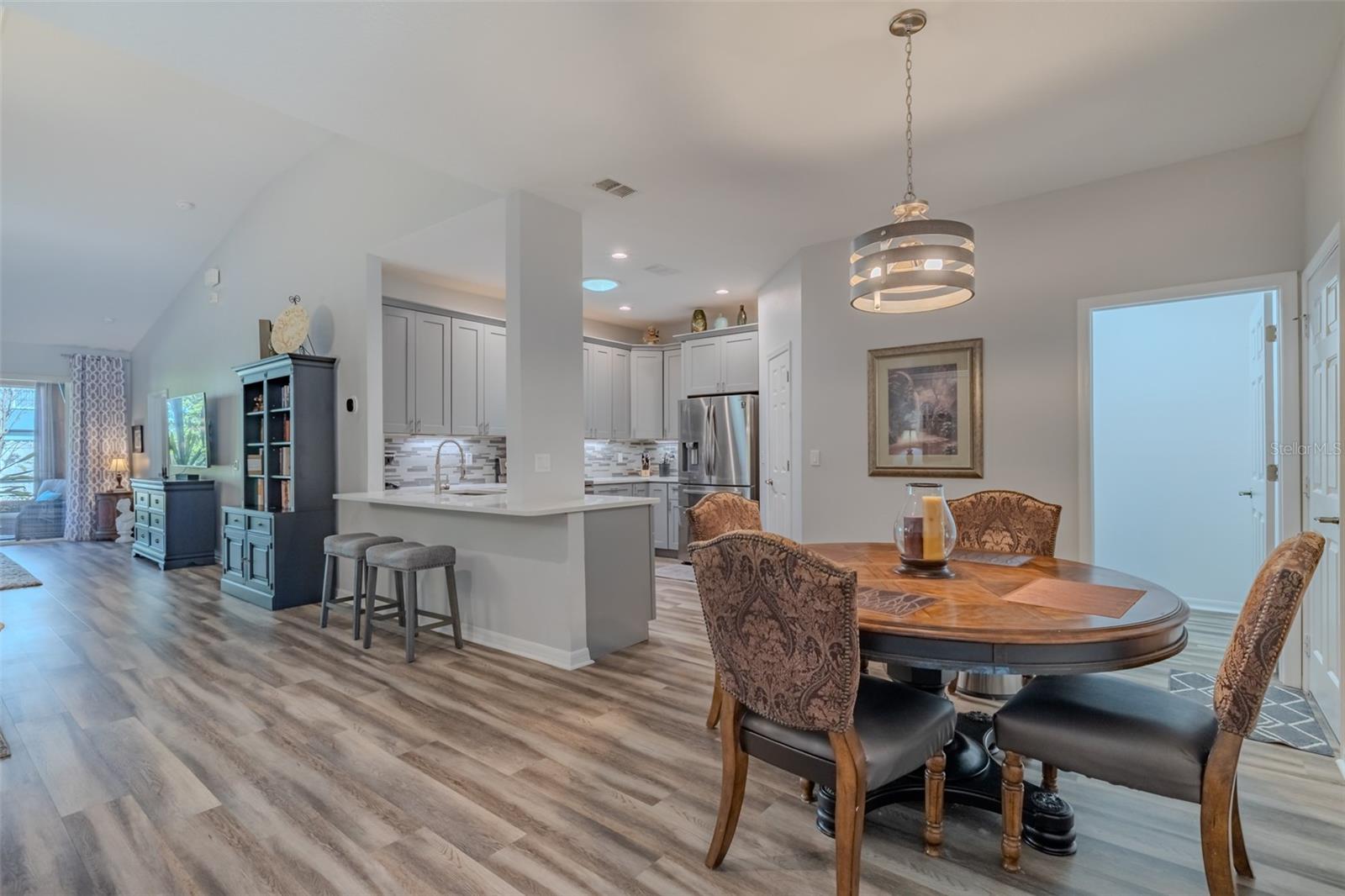 SAVANNAH LANDINGS TWNHMS - Residential