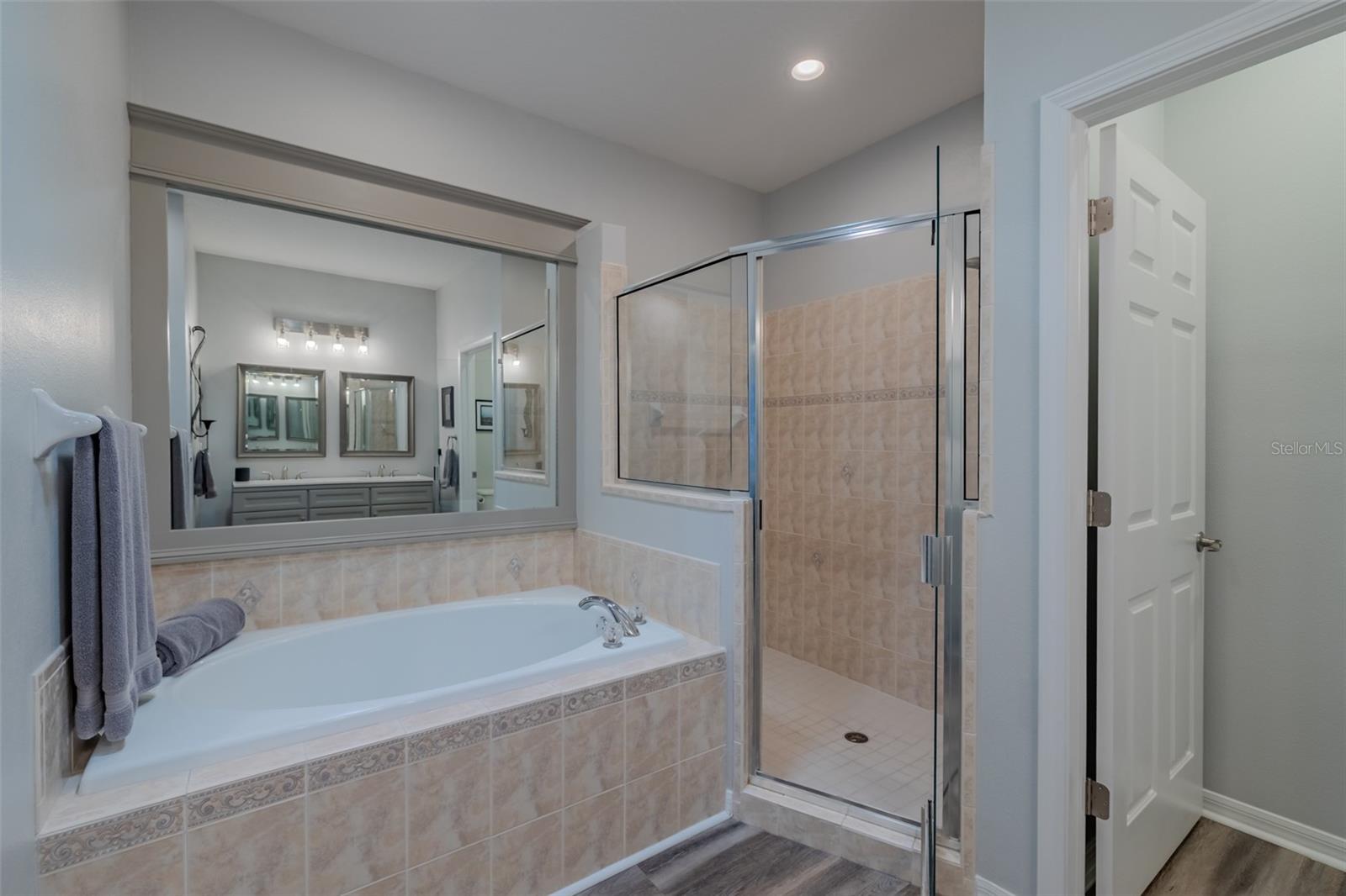 SAVANNAH LANDINGS TWNHMS - Residential