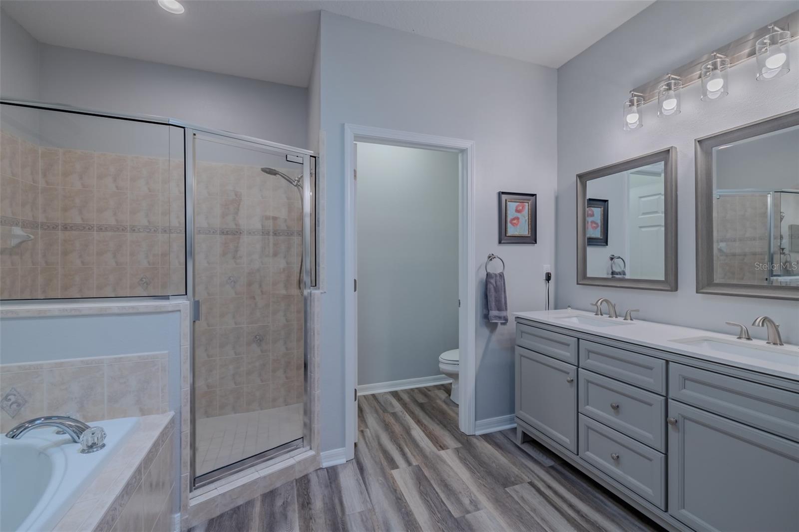 SAVANNAH LANDINGS TWNHMS - Residential