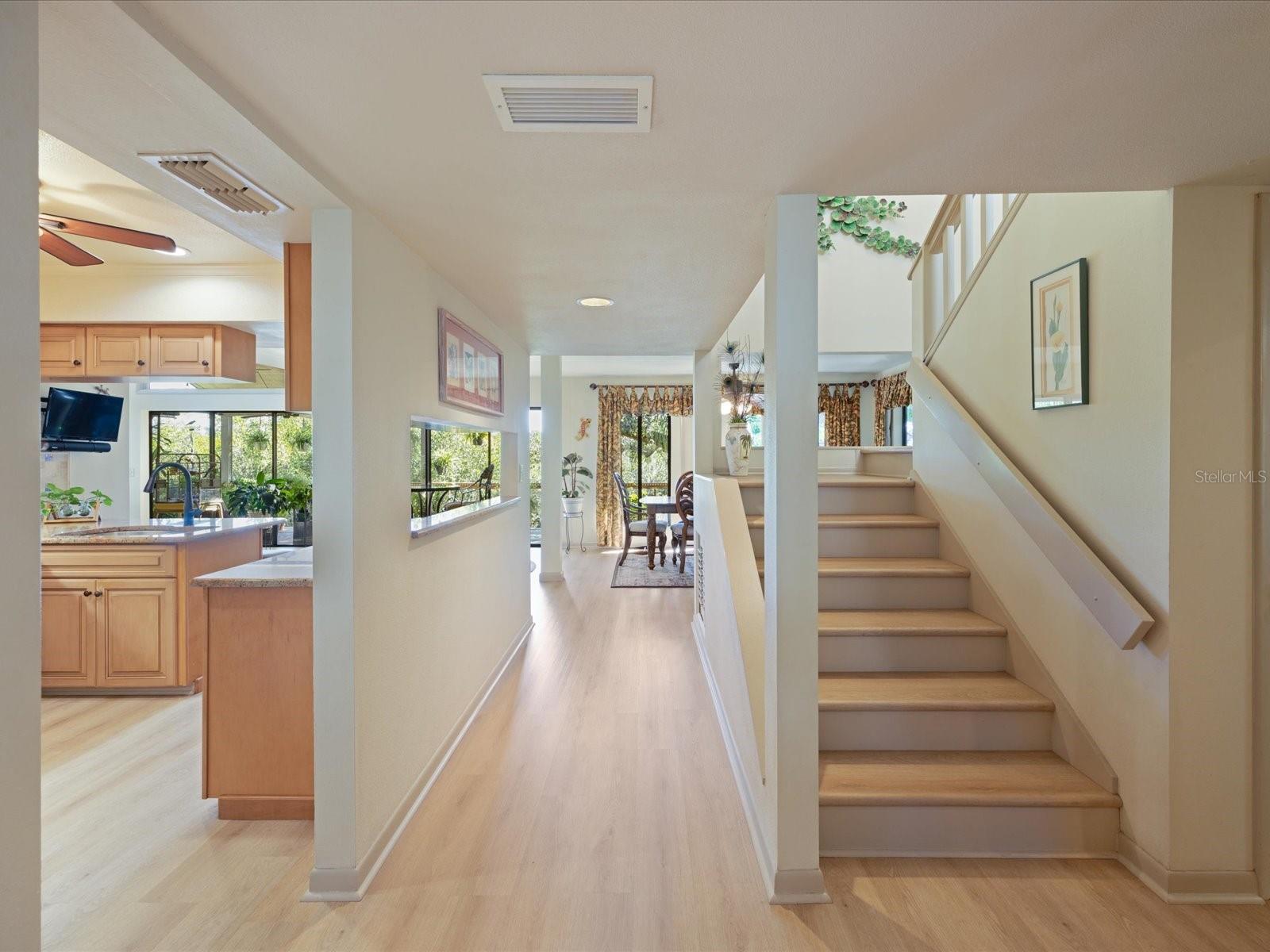 3328 BRIARWOOD CIRCLE