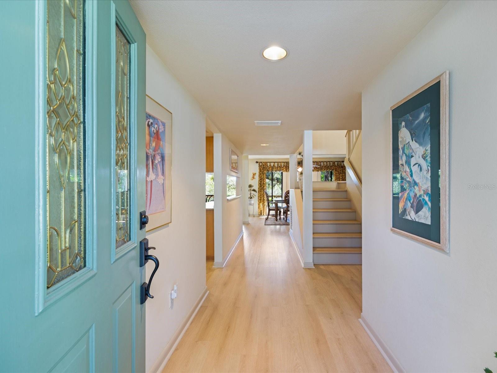 3328 BRIARWOOD CIRCLE